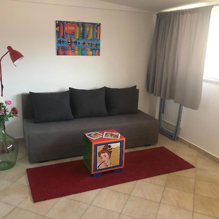 Studio Neven With Sea View Башка Экстерьер фото