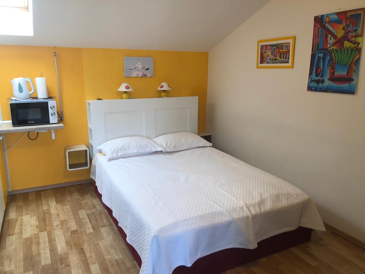 Studio Neven With Sea View Башка Экстерьер фото